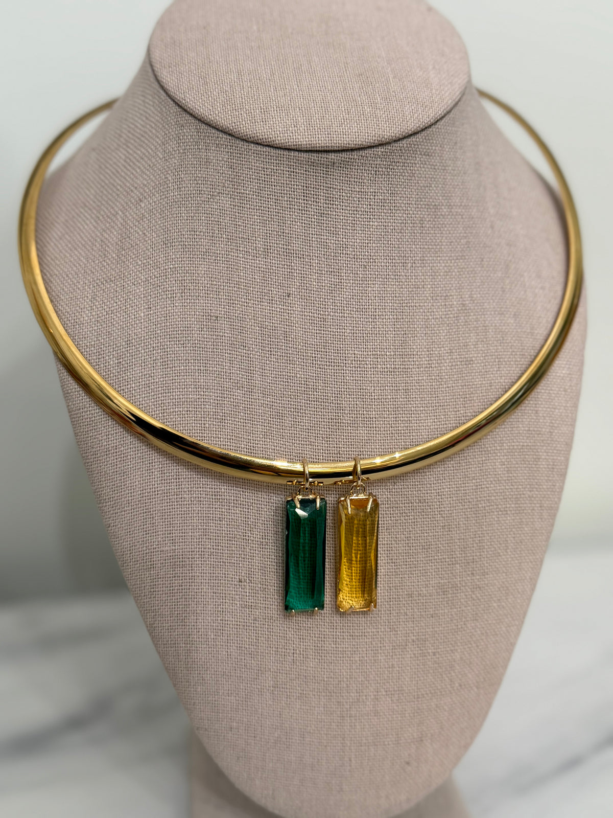 Green & Gold Bezel Charm Collar Necklace