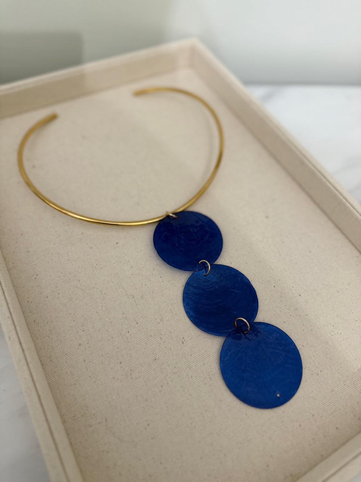 Agua Shell Collar